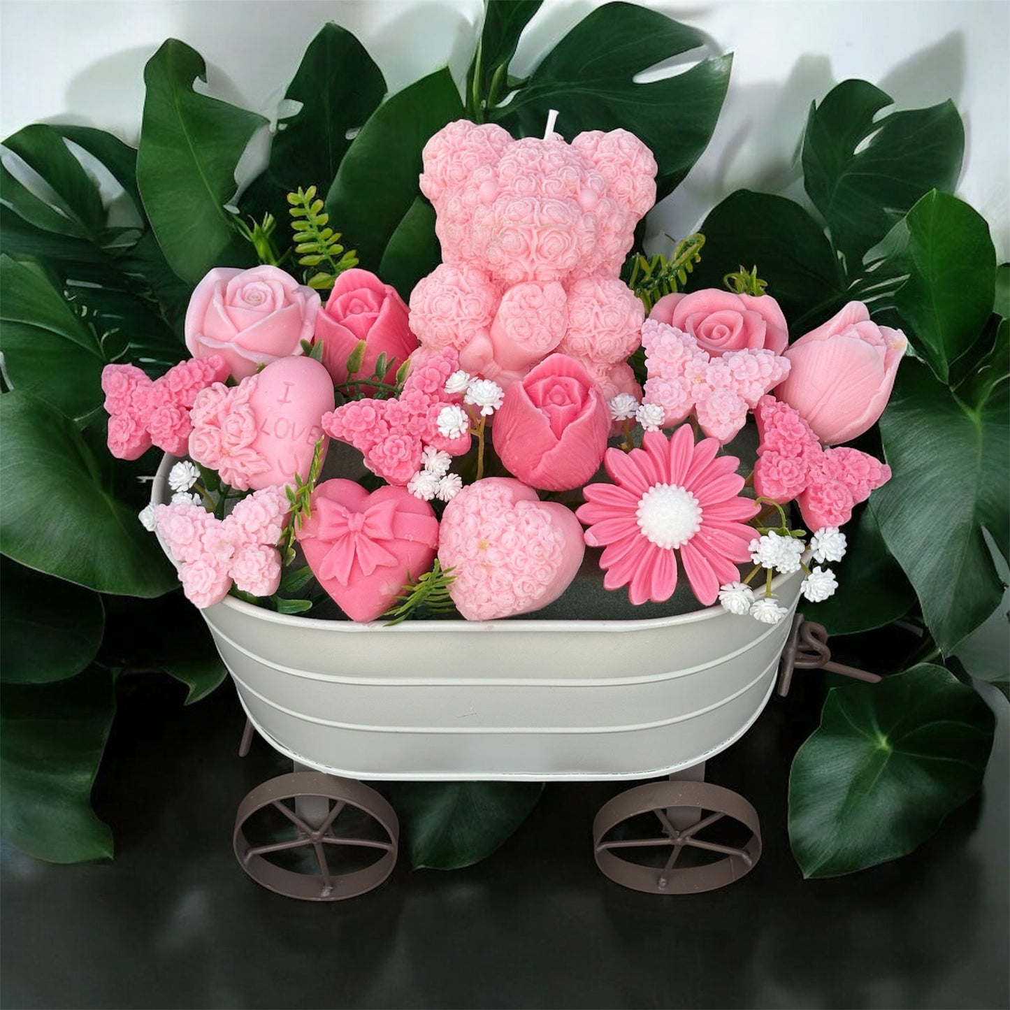 Bouquet Soy Wax Candles/Wax Melts In wagon Basket