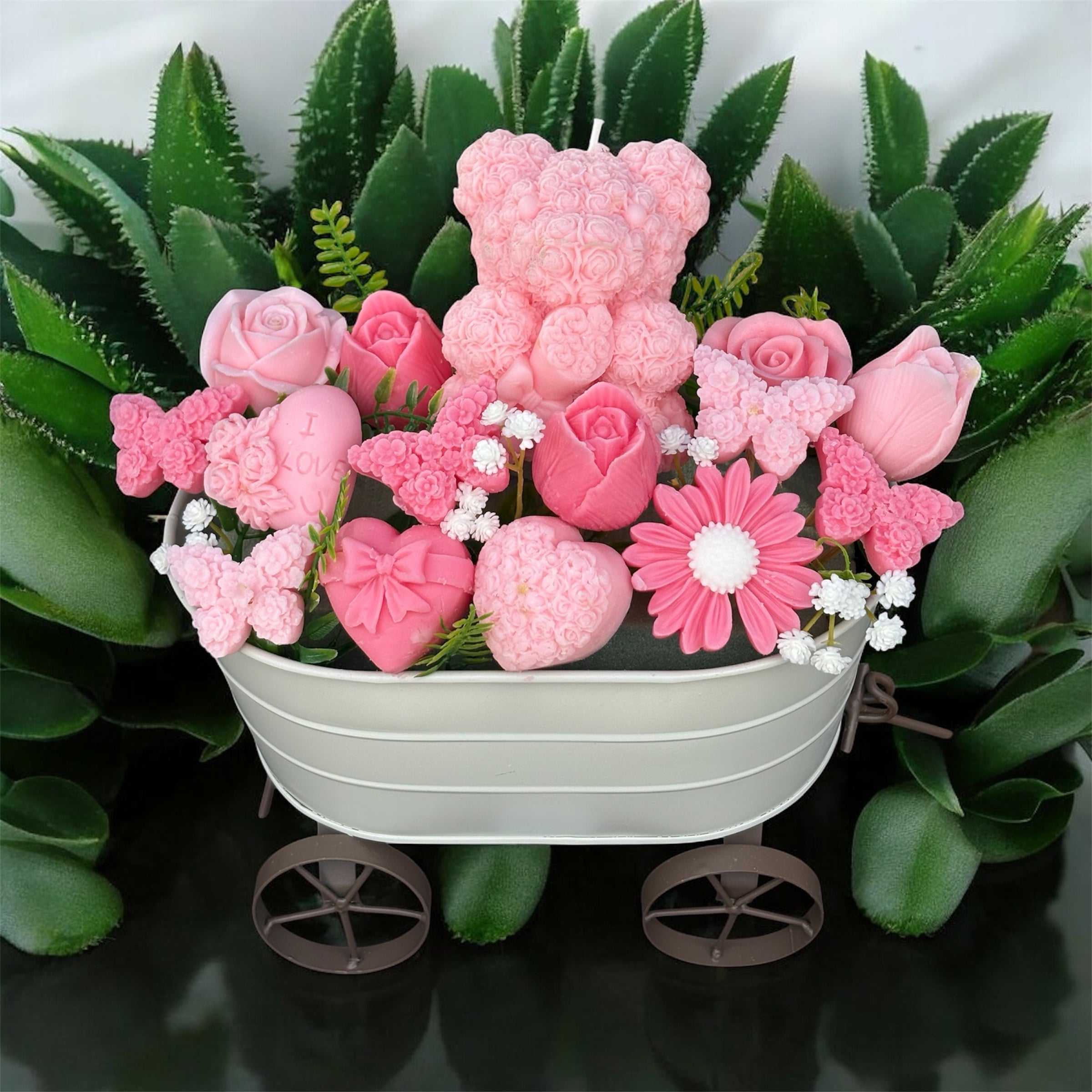 Bouquet Soy Wax Candles/Wax Melts In wagon Basket