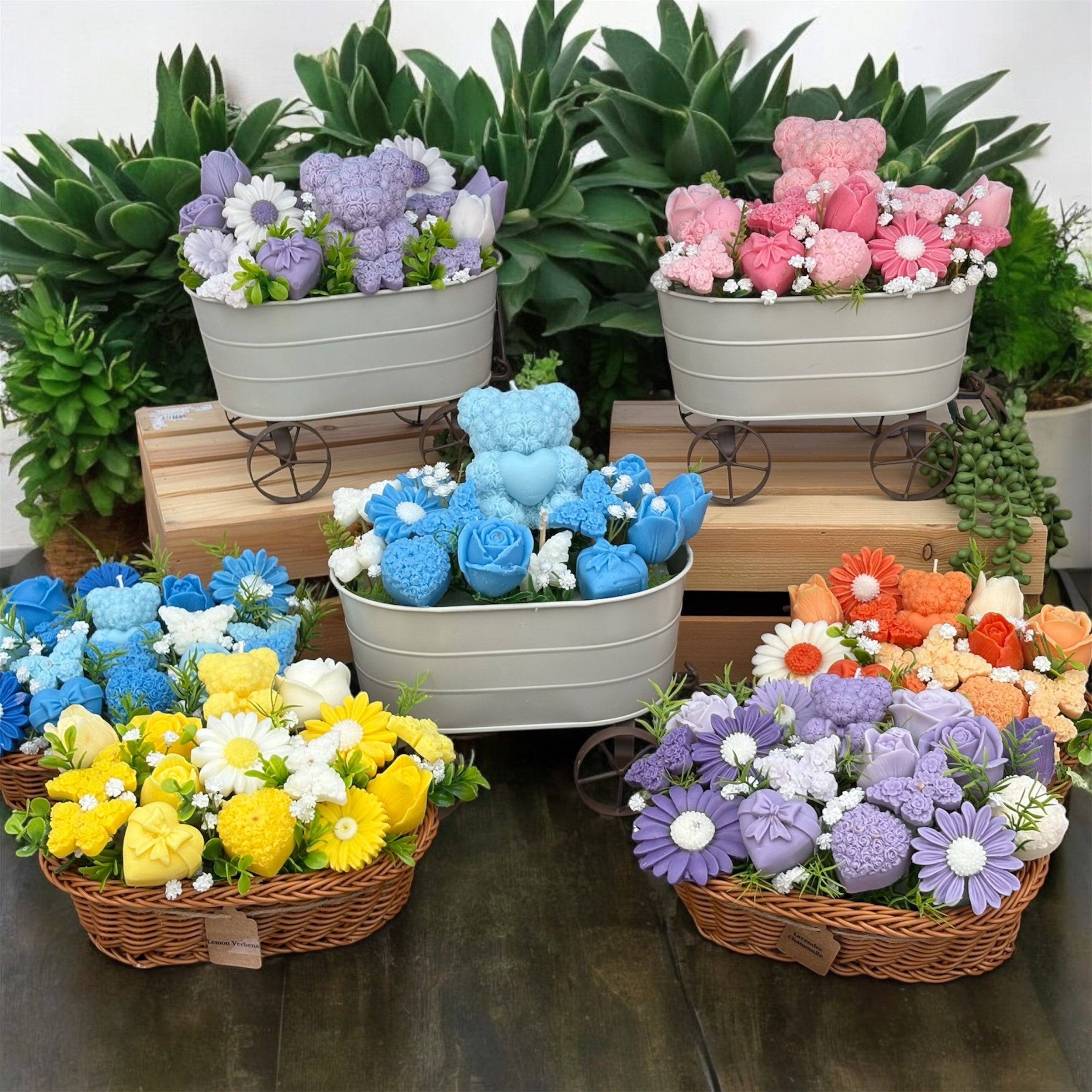 Bouquet Soy Wax Candles/Wax Melts In willow basket